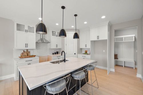27-16949-Glenhurst-27